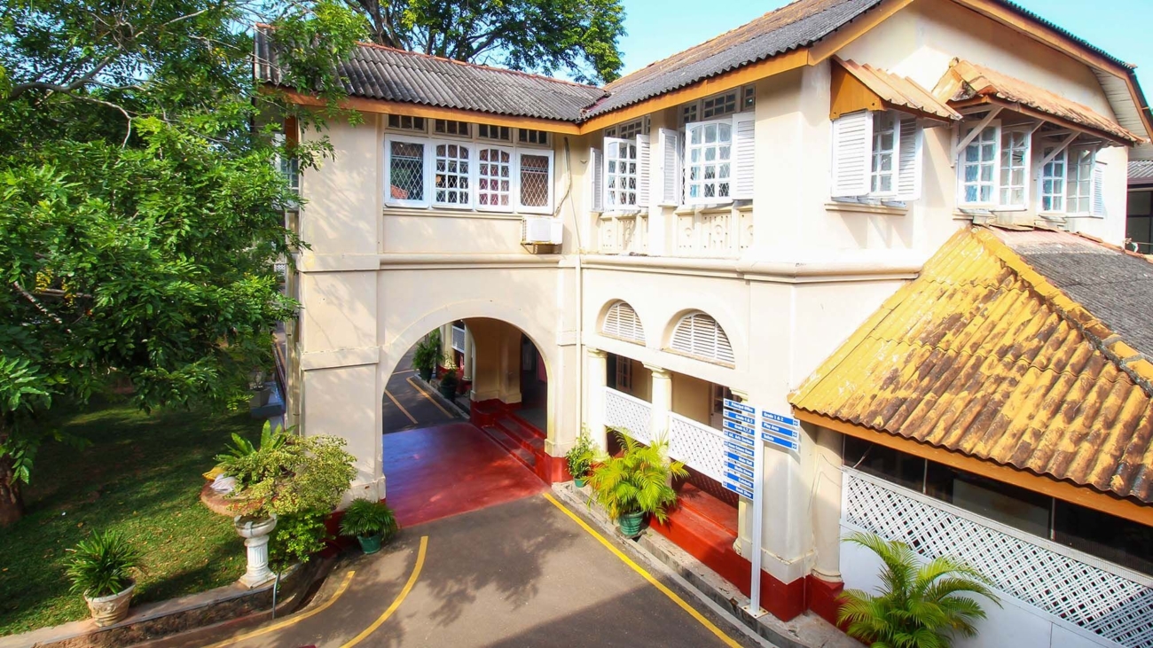 School Image 001